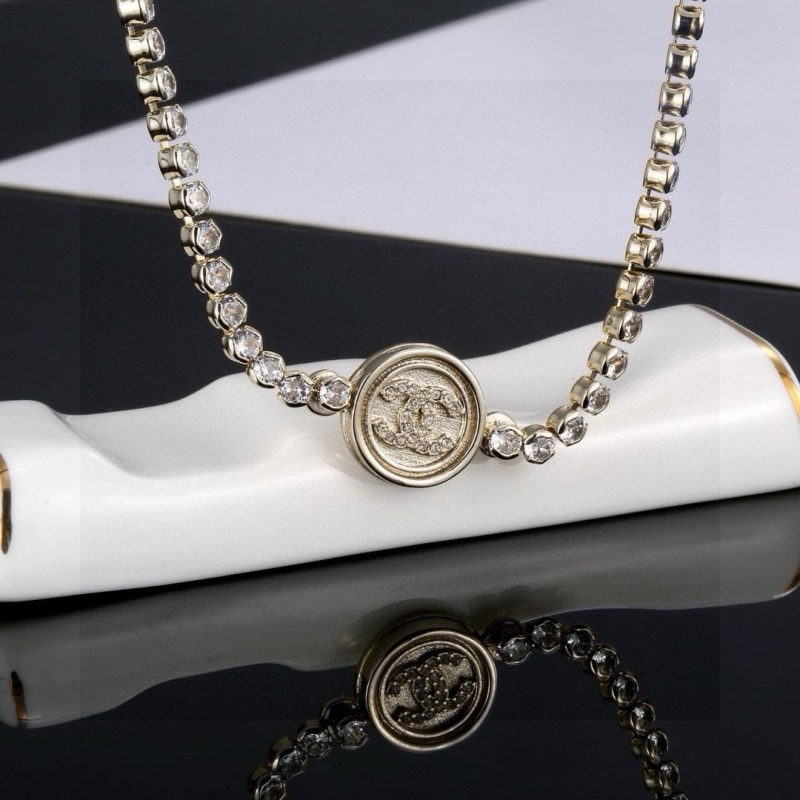 Ch**el necklaces
